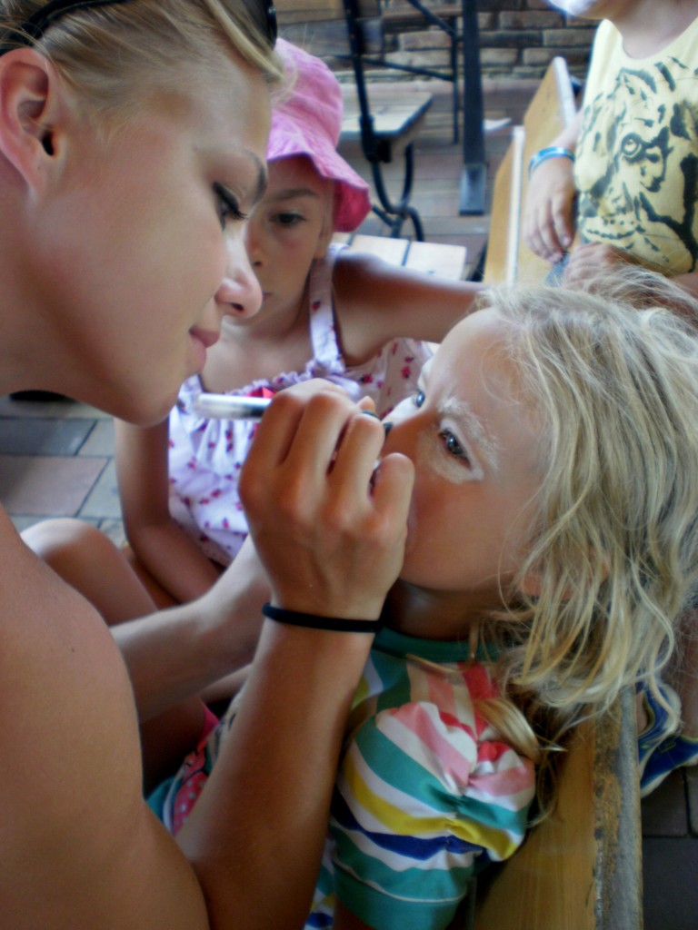 OLYMPUS DIGITAL CAMERA